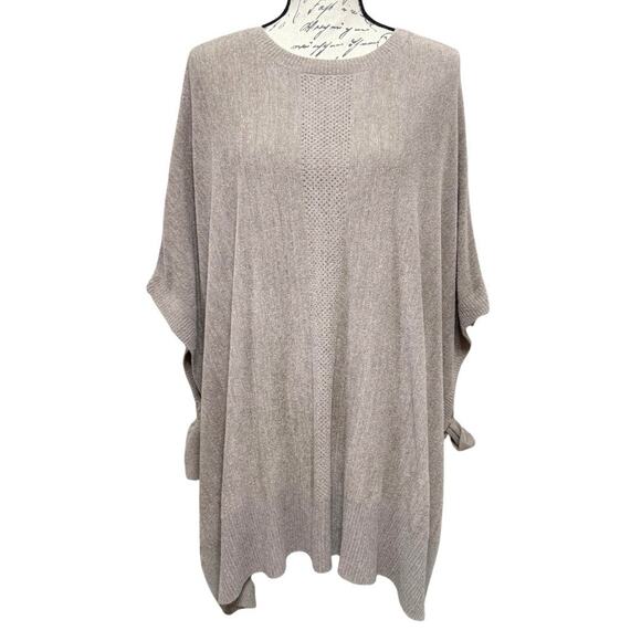 Barefoot Dreams Cozy Chic Ultra Lite Hi/Low Poncho S/M Beach Rock Tie Sides - Picture 1 of 9